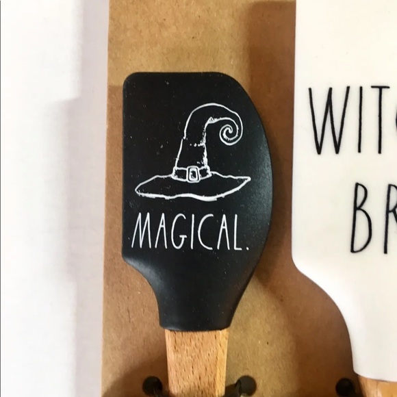 Set of 3 Halloween Rae Dunn Silicone Spatulas Hocus Pocus Magic Spells Witches - Picture 7 of 7